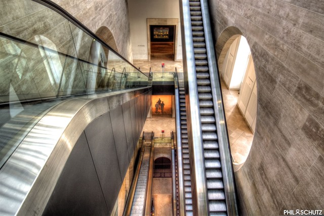 Louvre - Escalier 18