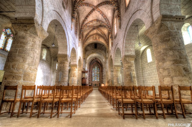 Romainmôtier - Intérieur église 2